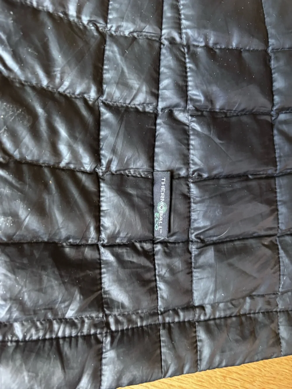 The North Face Thermaboll Women's Puffer Jacket - Picture 9 of 10